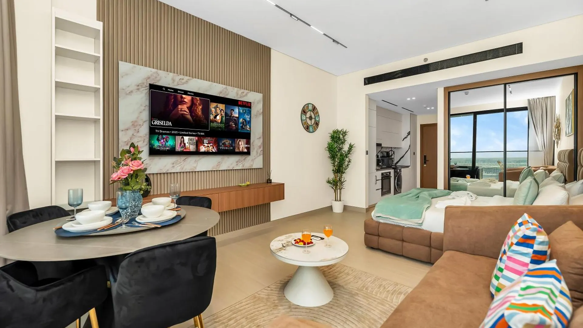 아파트 Modern Studio Private Jacuzzi Canal View 두바이